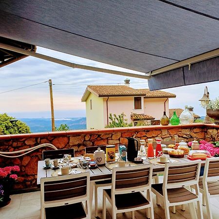 Bed and Breakfast Monti E Mare Lanusei Exterior foto